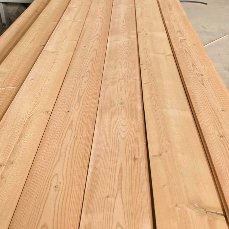Revêtement de mur extérieur en sapin de Douglas