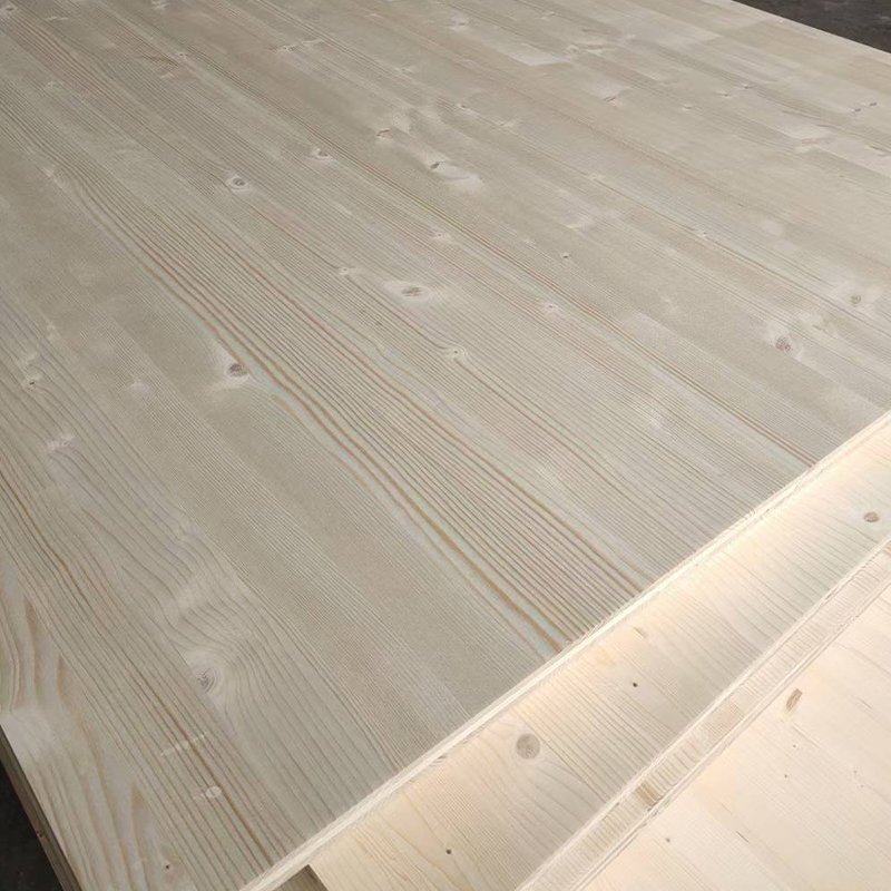 Panneaux architecturaux en épicéa CLT