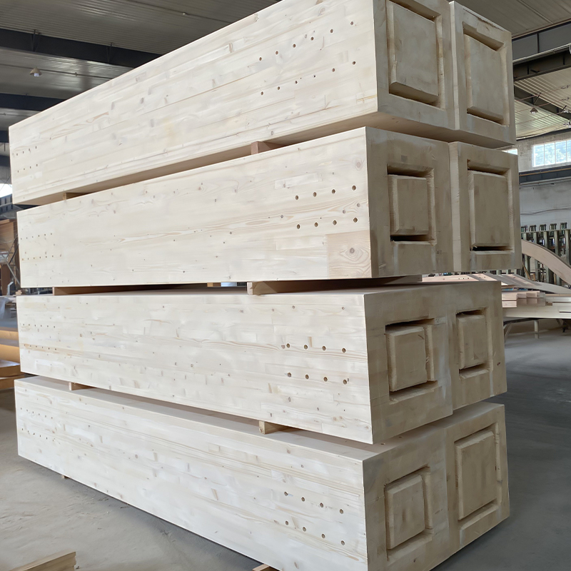 Poutre et poteau en bois lamellé-collé en épicéa Poutre et poteau en bois lamellé-collé en épicéa